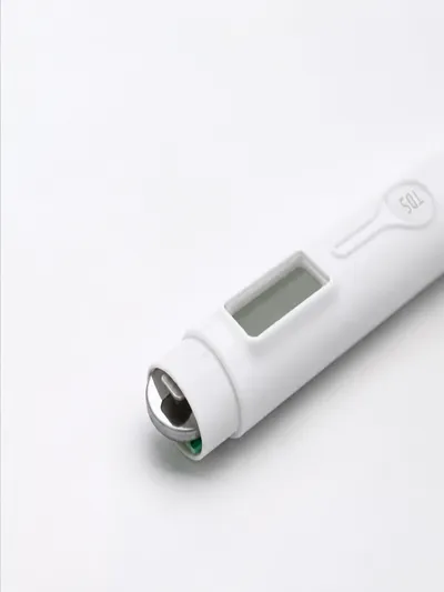 A48 TDS水质检测笔 product photo